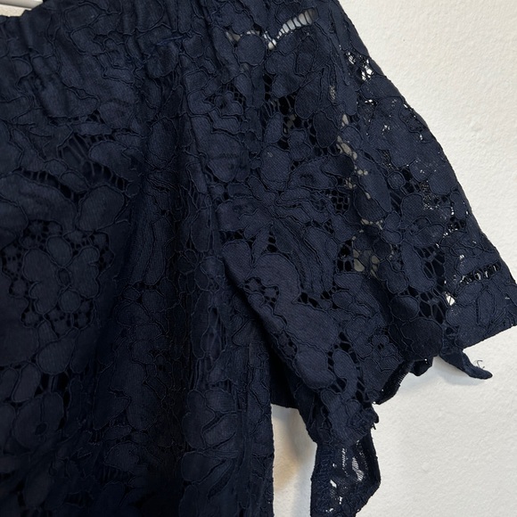 Blue off the shoulder lace top Lulu’s new with tags! - Picture 6 of 6